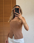 Berlin Süs Cepli Camel Straplez Bluz
